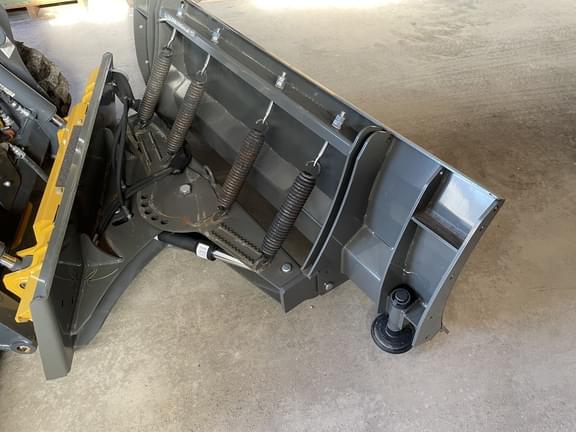 Image of Mast Snow Blade equipment image 1