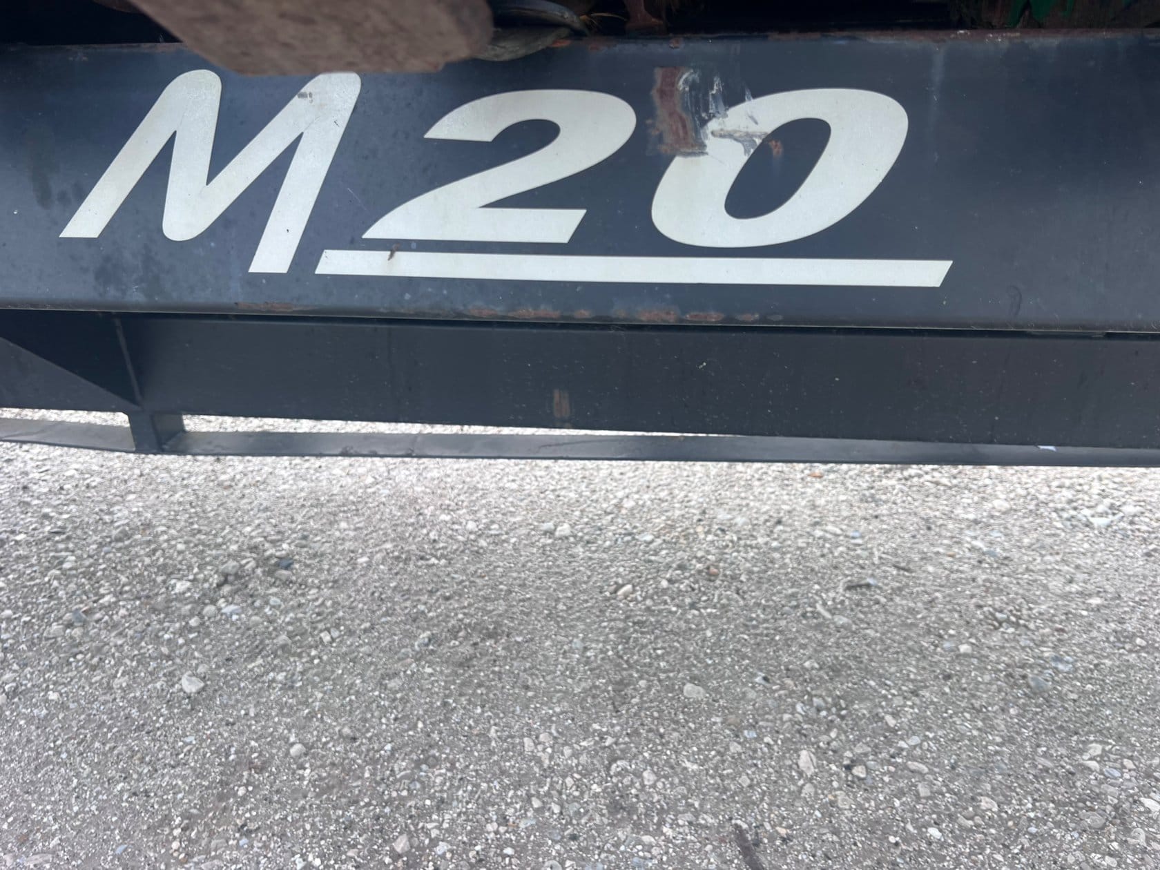 Maurer M20 Equipment Image0