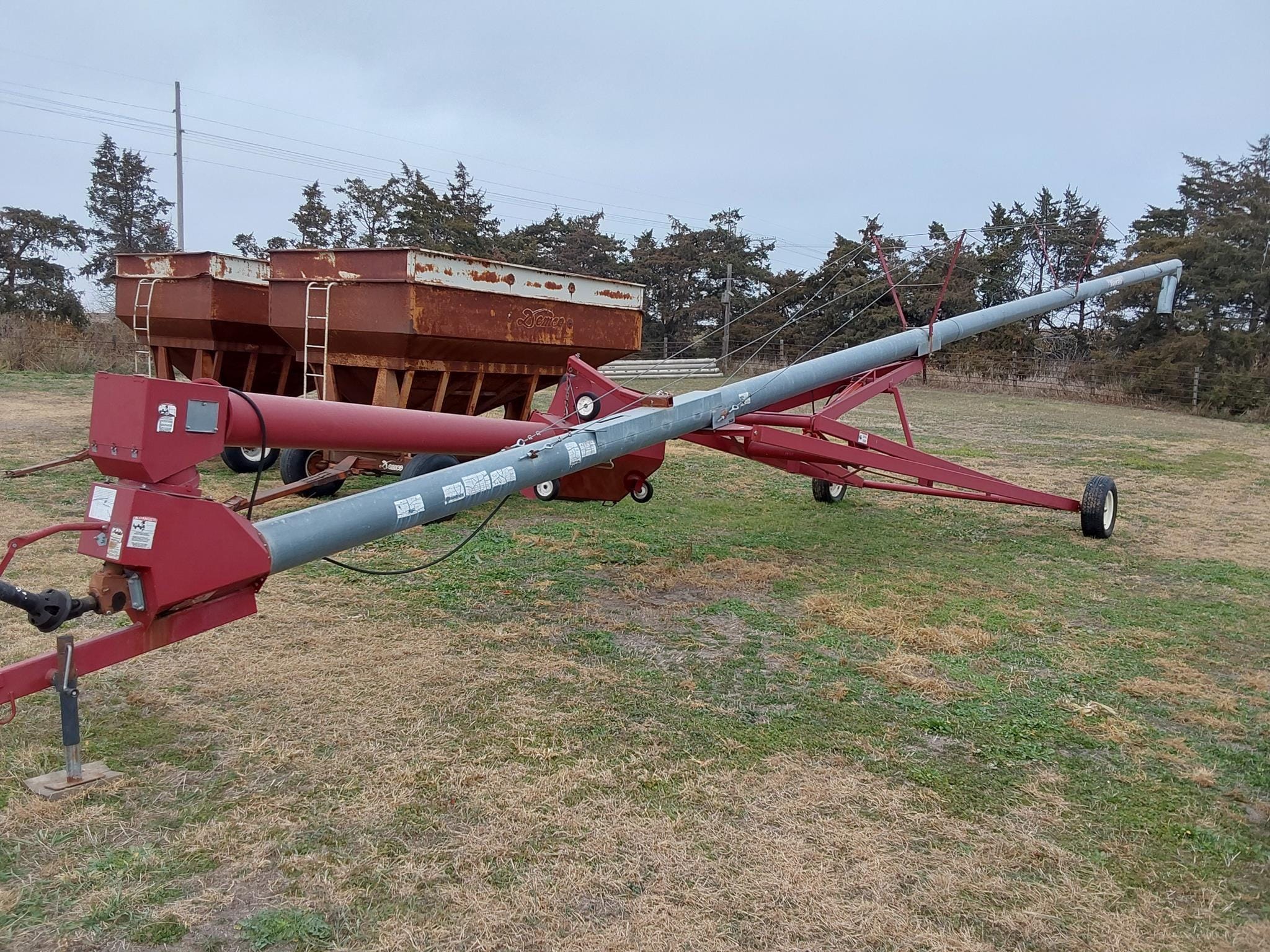 Mayrath 10x60 Equipment Image0