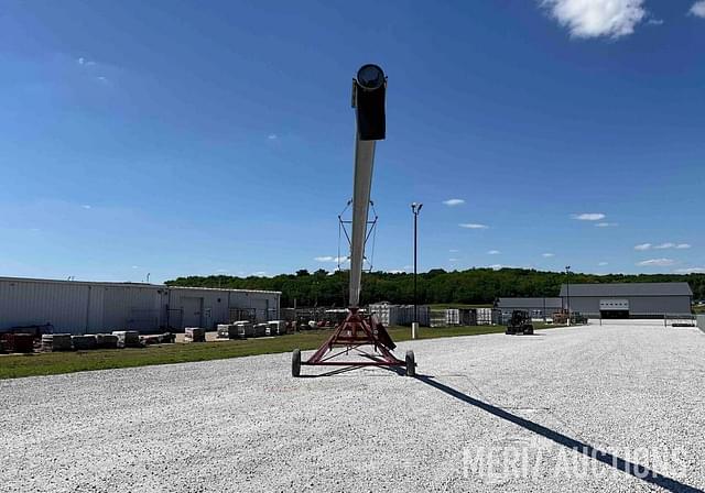 Image of Mayrath 10x66 equipment image 4