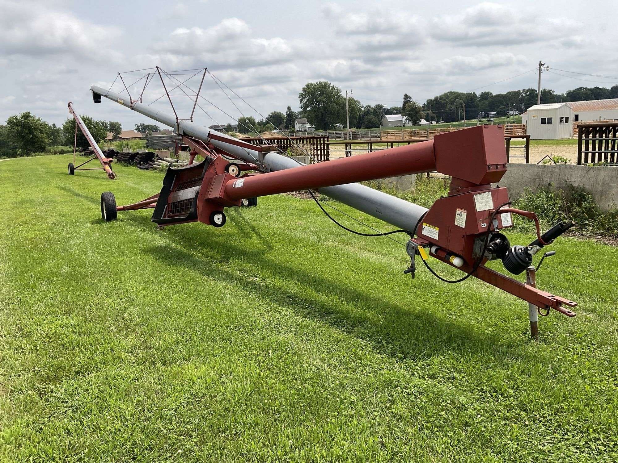 Mayrath 8x51 Equipment Image0