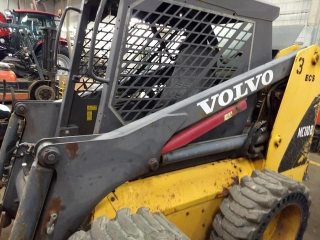 Image of Volvo MC110B equipment image 3