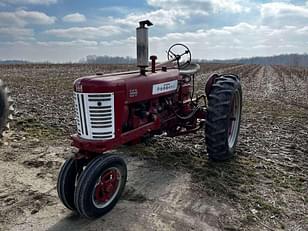 Main image Farmall 350