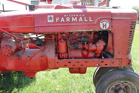 Image of Farmall Super H equipment image 4