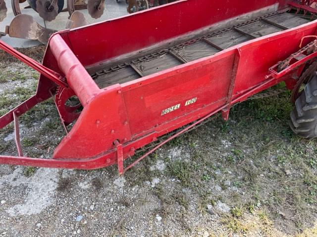 Image of McCormick-Deering 100 equipment image 1