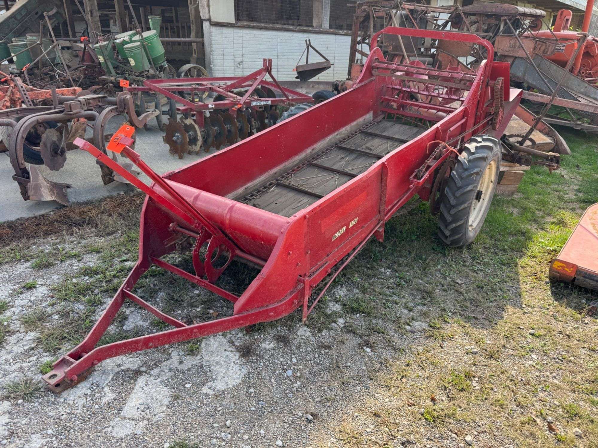 McCormick-Deering 100 Equipment Image0