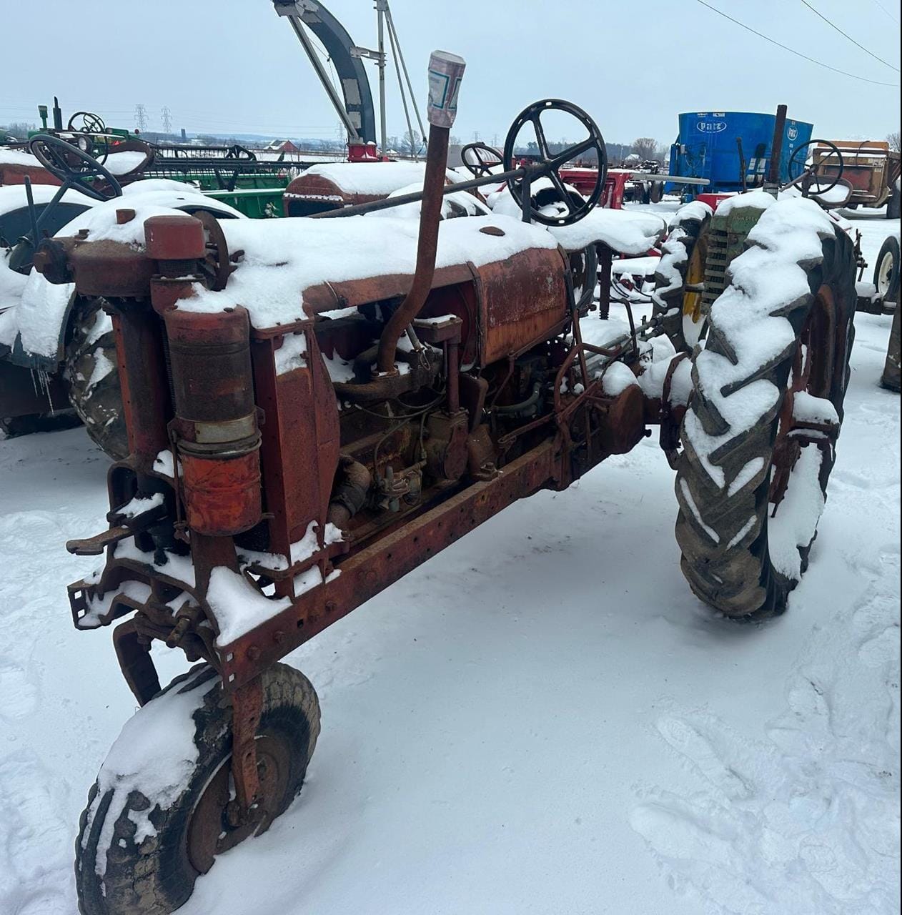 McCormick-Deering F-12 Equipment Image0