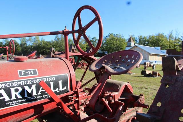 Image of Farmall F-14 equipment image 1