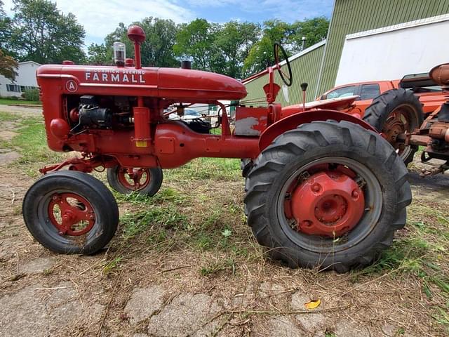 Image of Farmall A equipment image 3