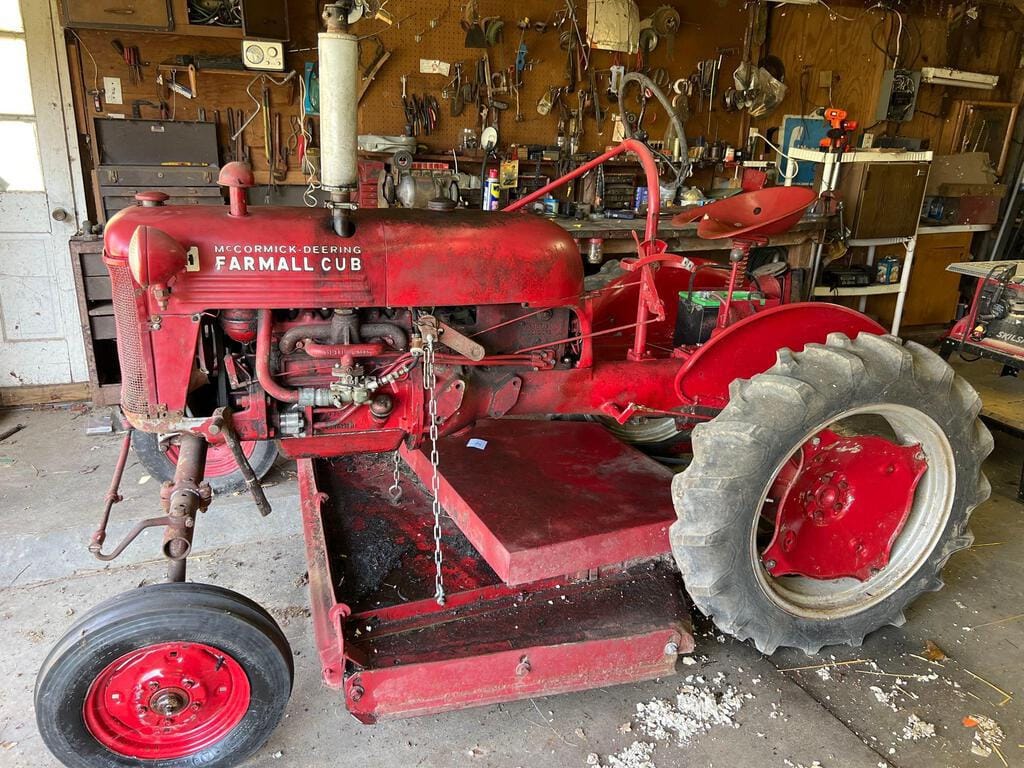 Main image Farmall Cub