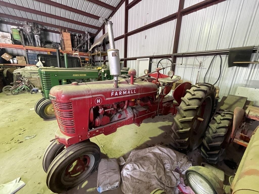 Main image Farmall H