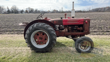 Main image McCormick-Deering Super W-4