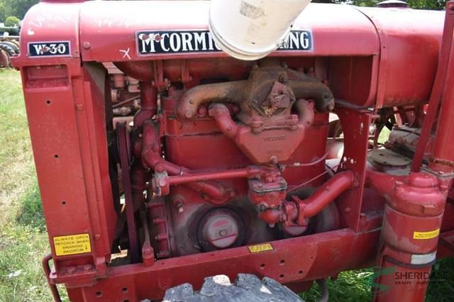 Image of McCormick-Deering W-30 equipment image 4