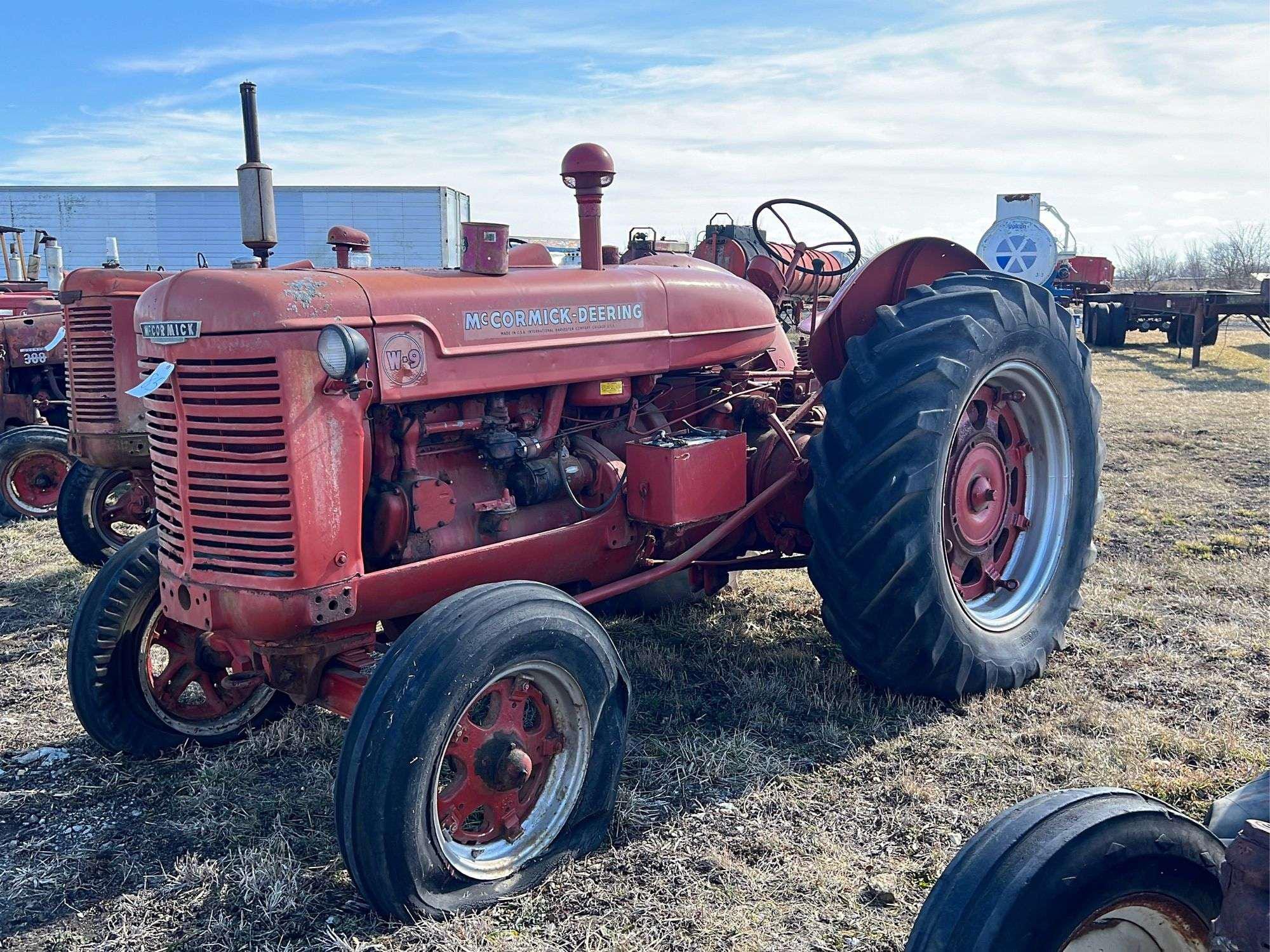 Main image McCormick-Deering W-9