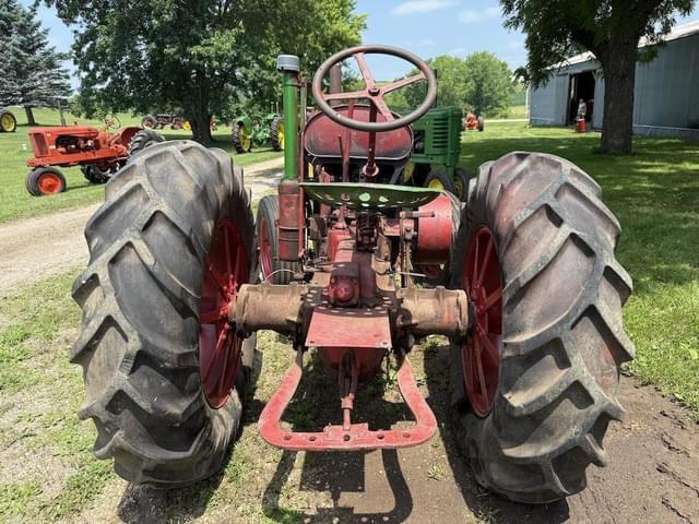 Image of McCormick-Deering WD-40 equipment image 4