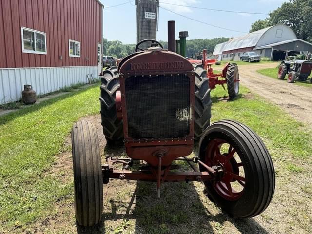 Image of McCormick-Deering WD-40 equipment image 1