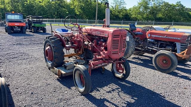 Image of Farmall 100 equipment image 2