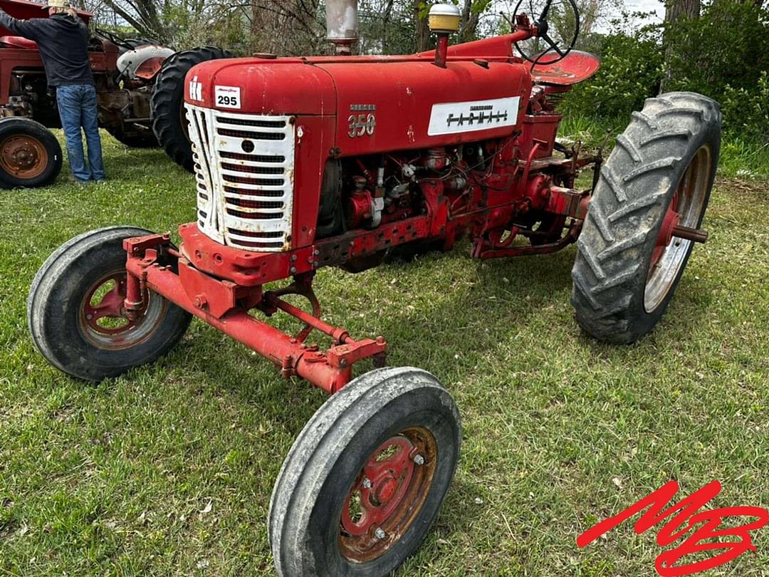 Image of Farmall 350 Primary image