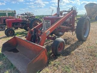 Main image Farmall 350