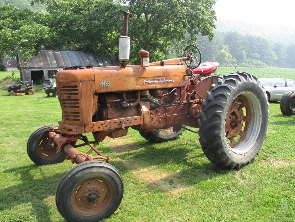 Main image Farmall 400