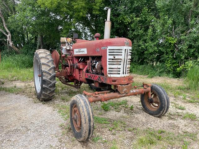Image of Farmall 450 equipment image 2