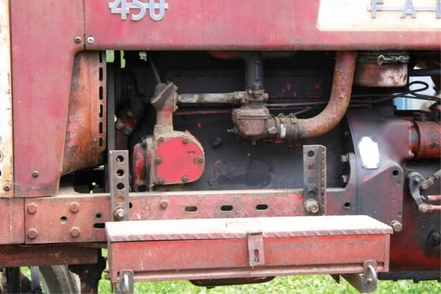 Image of Farmall 450 equipment image 3