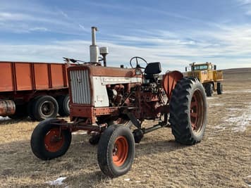 Main image Farmall 504
