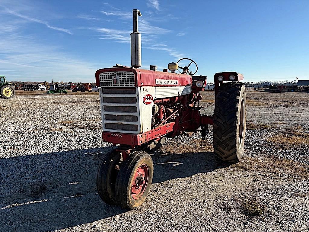 Image of Farmall 560  Primary image