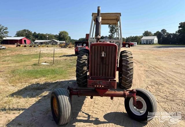 Image of Farmall 656 equipment image 1