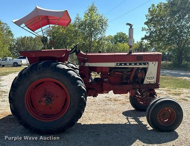 Image of Farmall 656 equipment image 3