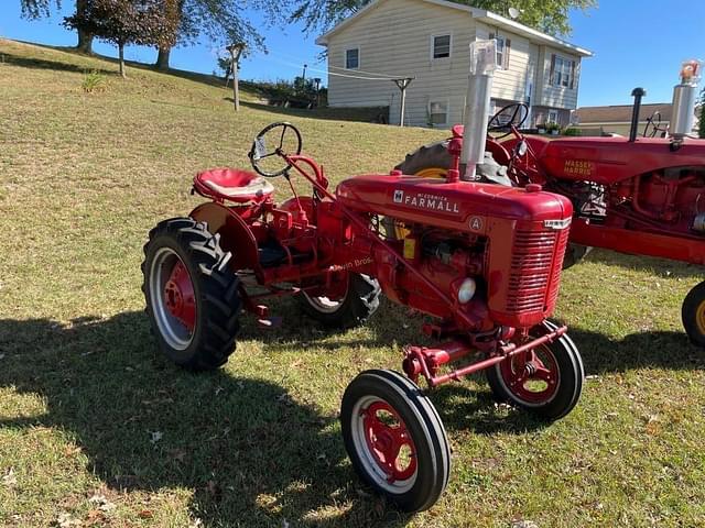 Image of Farmall A equipment image 2