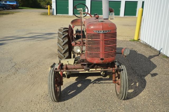 Image of Farmall A equipment image 2