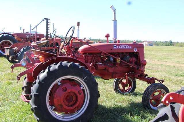 Image of Farmall Super A equipment image 3