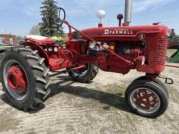 Main image Farmall B