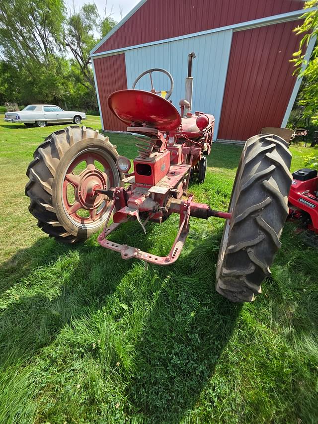 Image of Farmall C equipment image 4