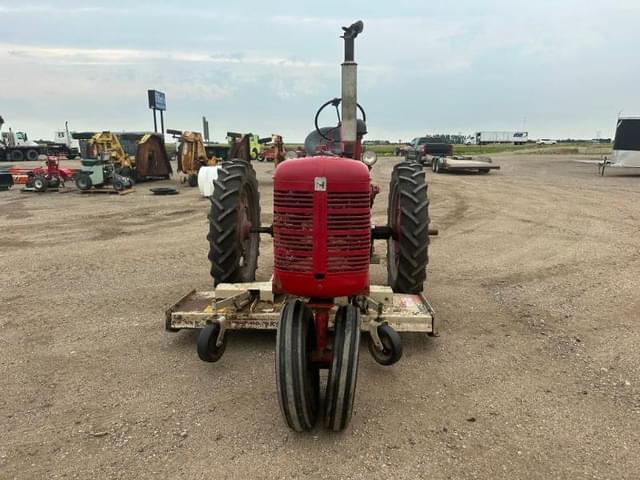 Image of Farmall C equipment image 1