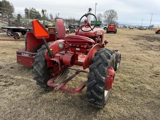 Image of Farmall A equipment image 1