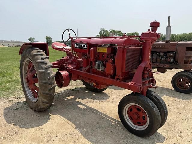 Image of Farmall F-20 equipment image 2