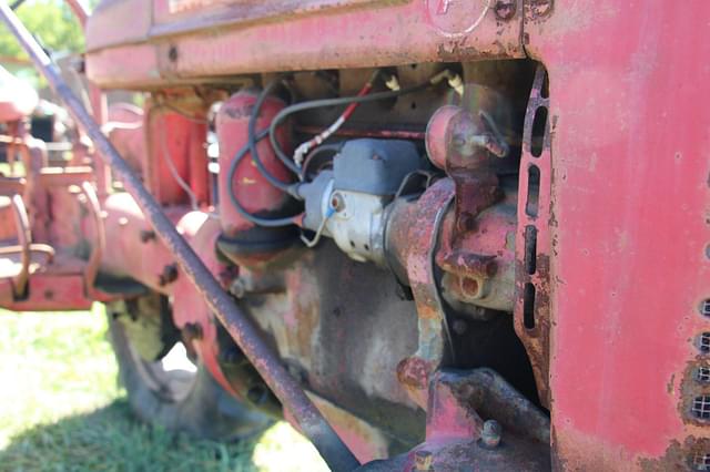 Image of Farmall A equipment image 4