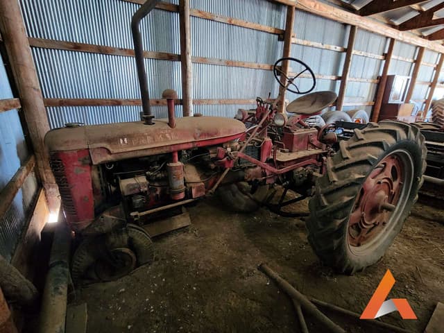 Image of Farmall FC equipment image 1