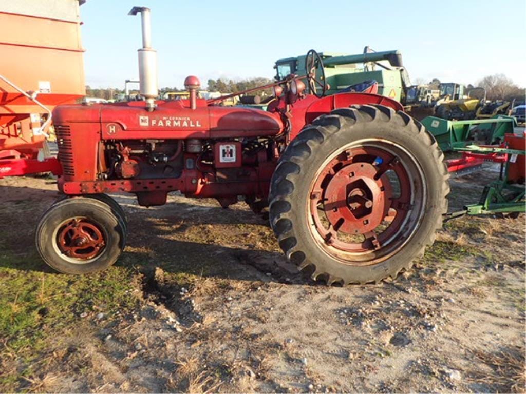 Farmall H Equipment Image0