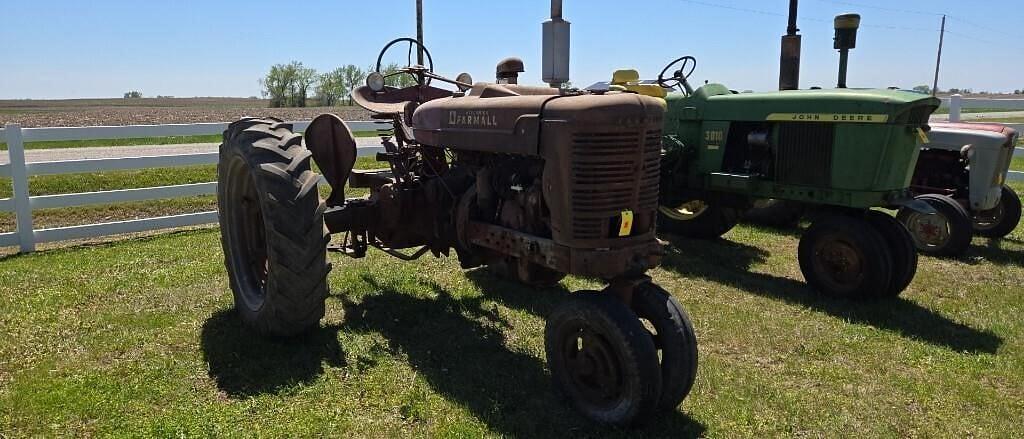 Image of Farmall M Primary image