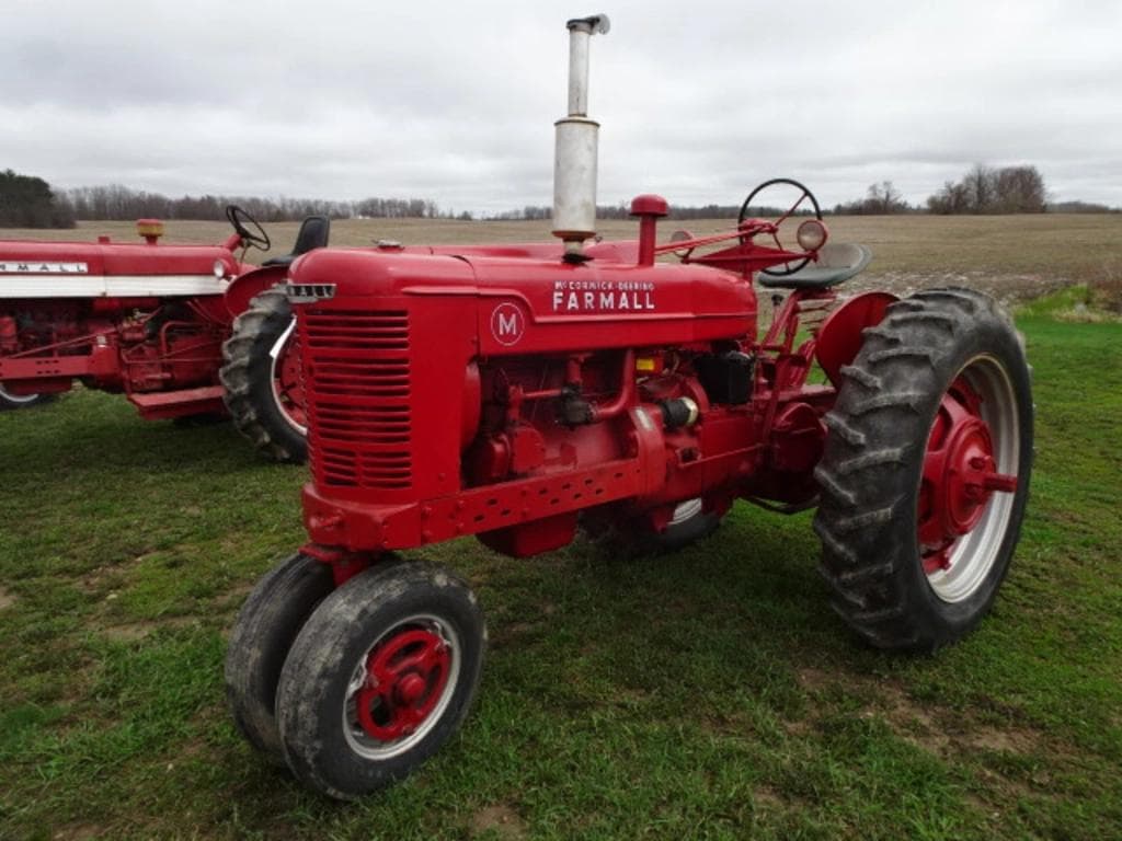 Image of Farmall M Primary image