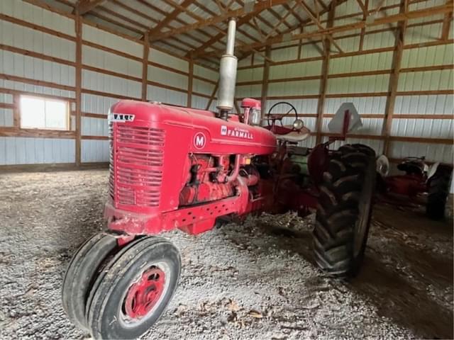 Image of Farmall M equipment image 2
