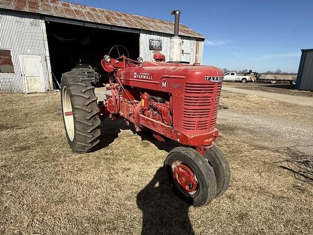 Image of Farmall Super M equipment image 1