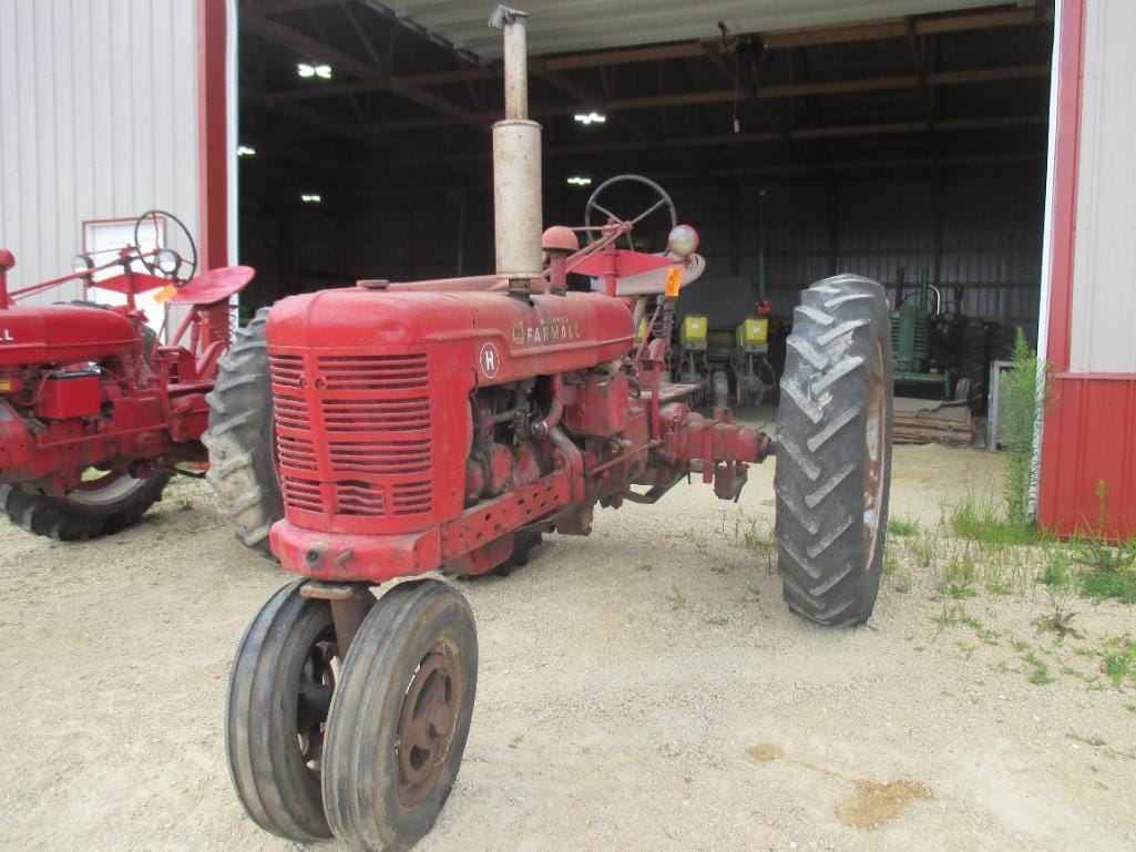Main image Farmall H