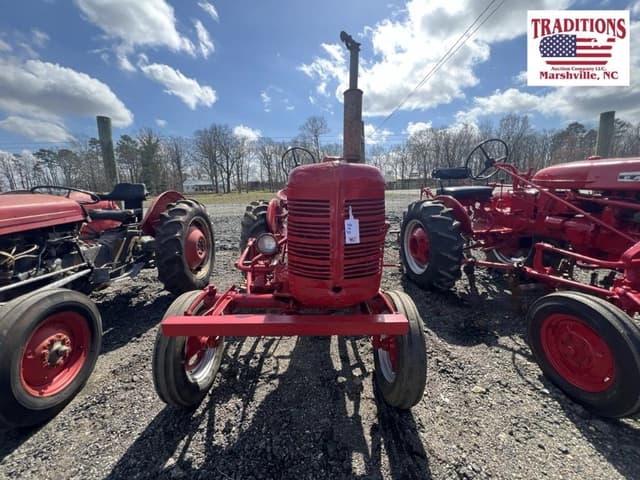 Image of Farmall Super A equipment image 1