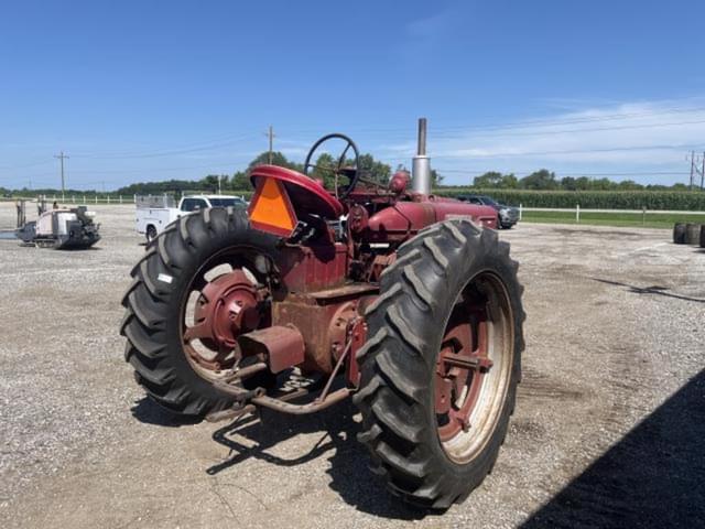 Image of Farmall Super M equipment image 3