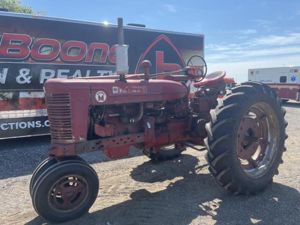 Image of Farmall Super M Primary image