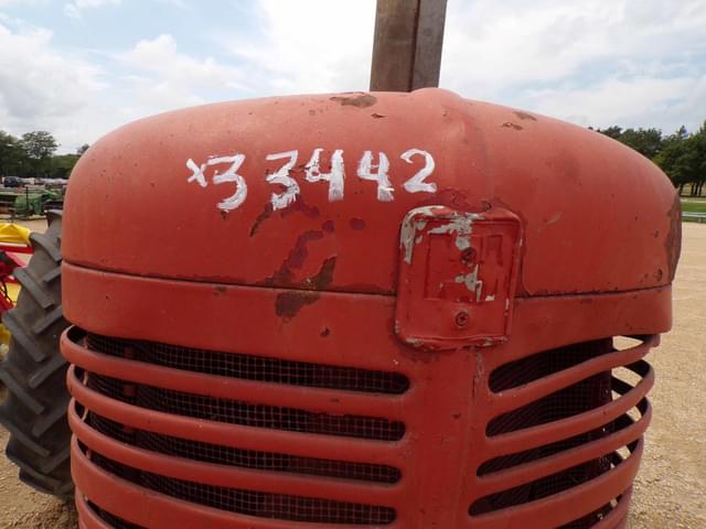 Image of Farmall Super M equipment image 1